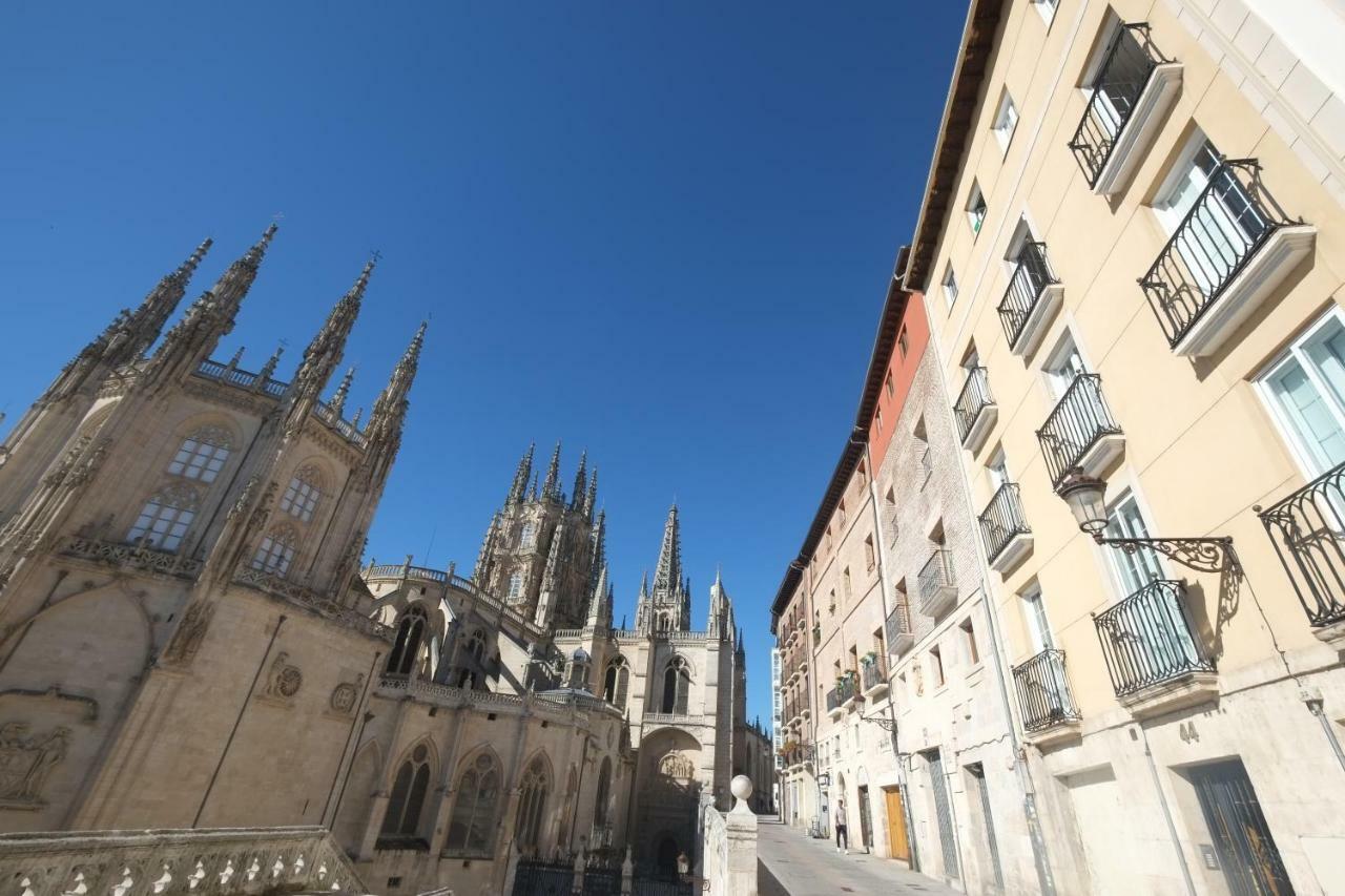 Contemplando La Catedral By Exclusive Burgos Apartments מראה חיצוני תמונה